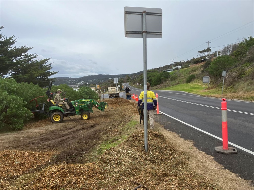 Mulching works in Lorne.jpg