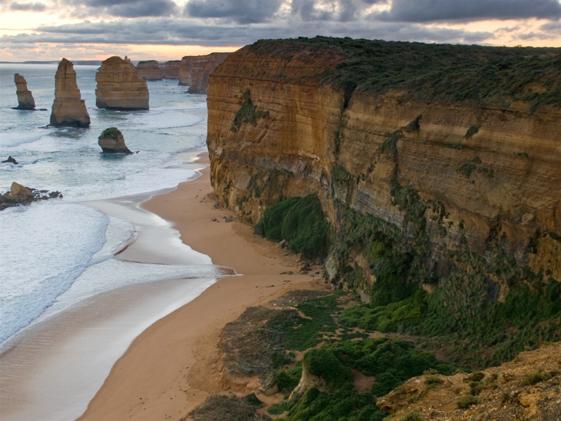 A cluster of the 12 Apostles at Port Cambell National Park